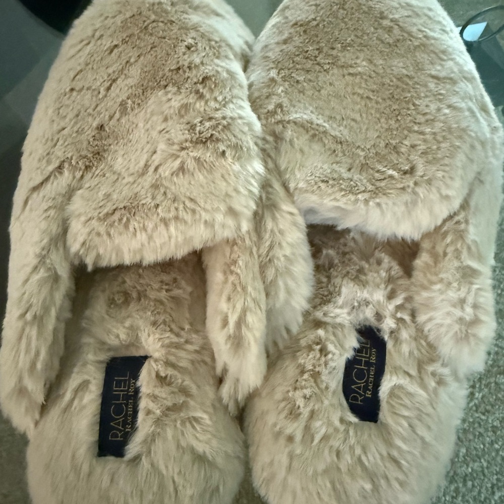 Rachel Zoe Plush Cream Slippers